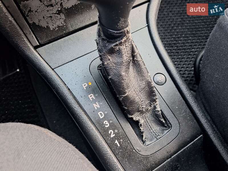 Универсал Opel Astra 2001 в Черновцах