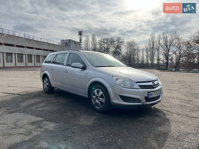 Opel Astra 2009
