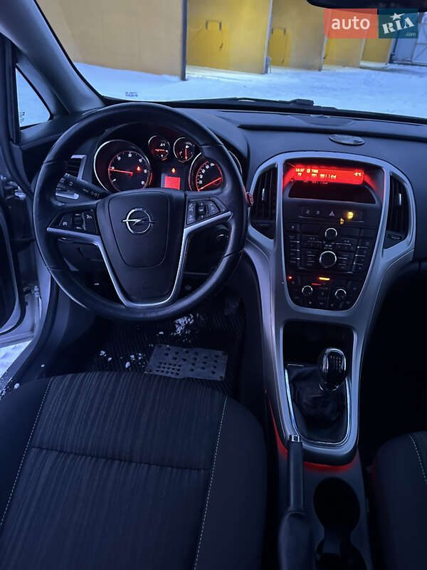 Универсал Opel Astra 2011 в Изяславе фото 26 Универсал Opel Astra 2011 в Изяславе