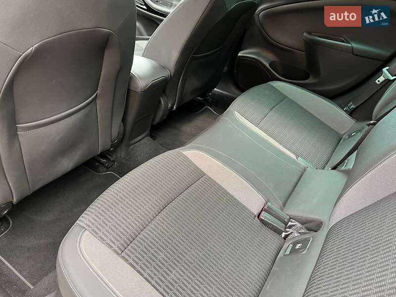 Универсал Opel Astra 2020 в Киеве фото 47 Универсал Opel Astra 2020 в Киеве