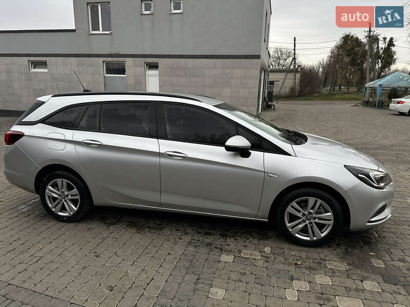 Универсал Opel Astra 2019 в Тульчине