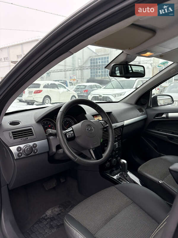 Универсал Opel Astra 2009 в Белой Церкви