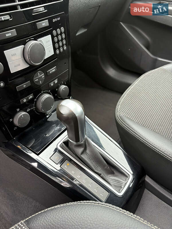 Универсал Opel Astra 2009 в Белой Церкви