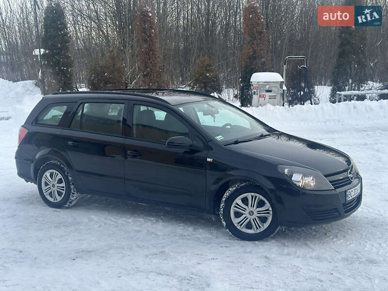 Универсал Opel Astra 2005 в Ивано-Франковске