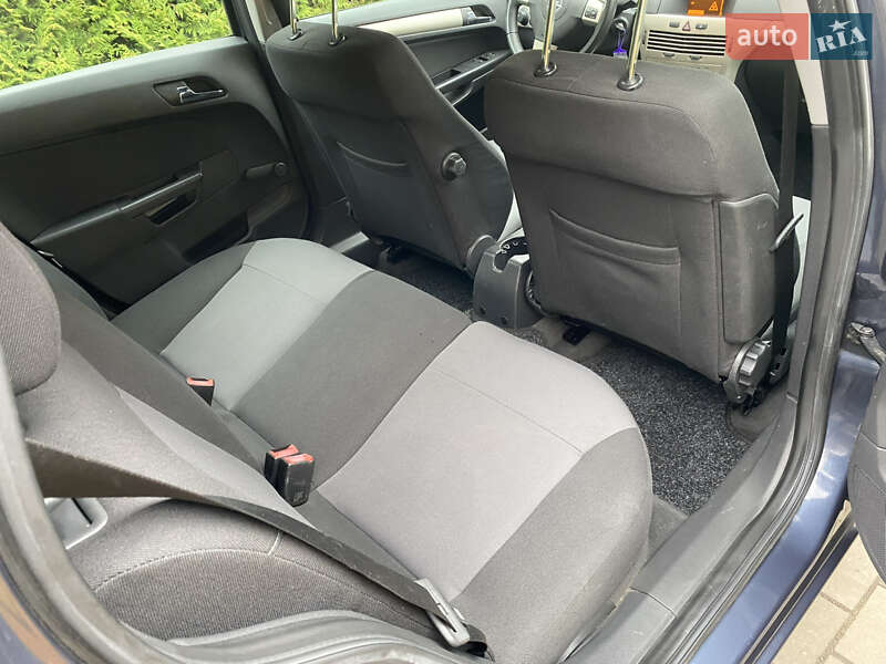 Универсал Opel Astra 2008 в Луцке