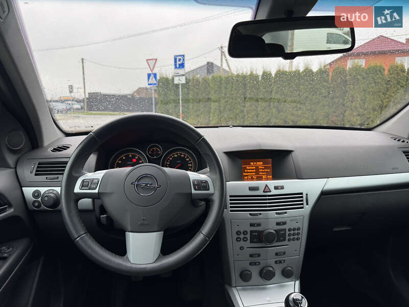 Хэтчбек Opel Astra 2009 в Луцке фото 61 Хэтчбек Opel Astra 2009 в Луцке