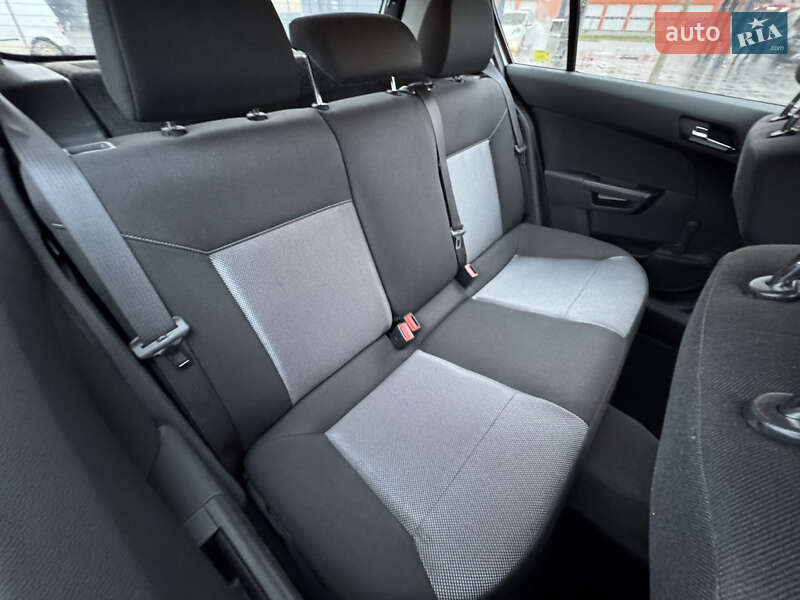 Хэтчбек Opel Astra 2009 в Луцке фото 79 Хэтчбек Opel Astra 2009 в Луцке