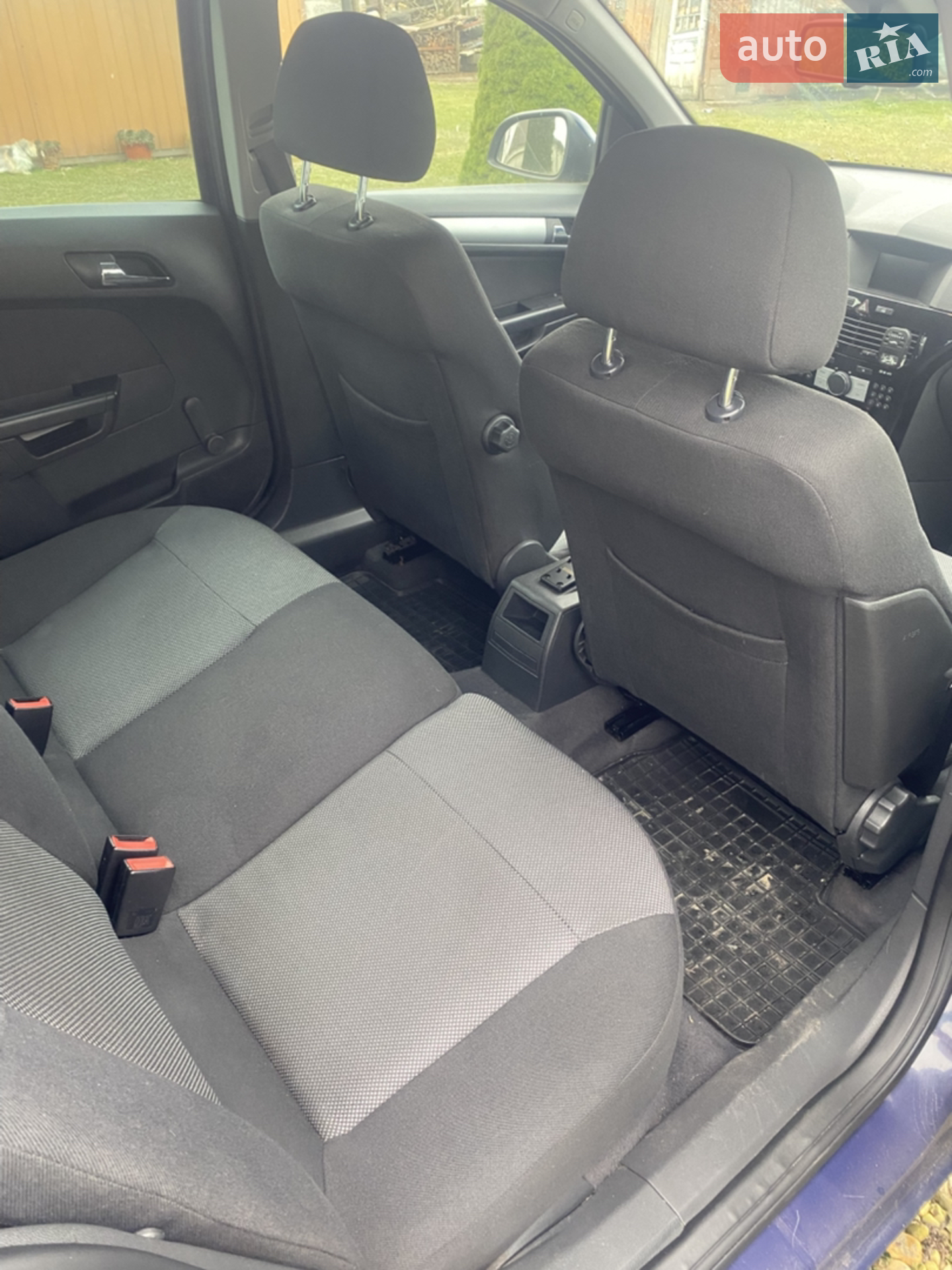 2010 Opel Astra - мініатюра 11