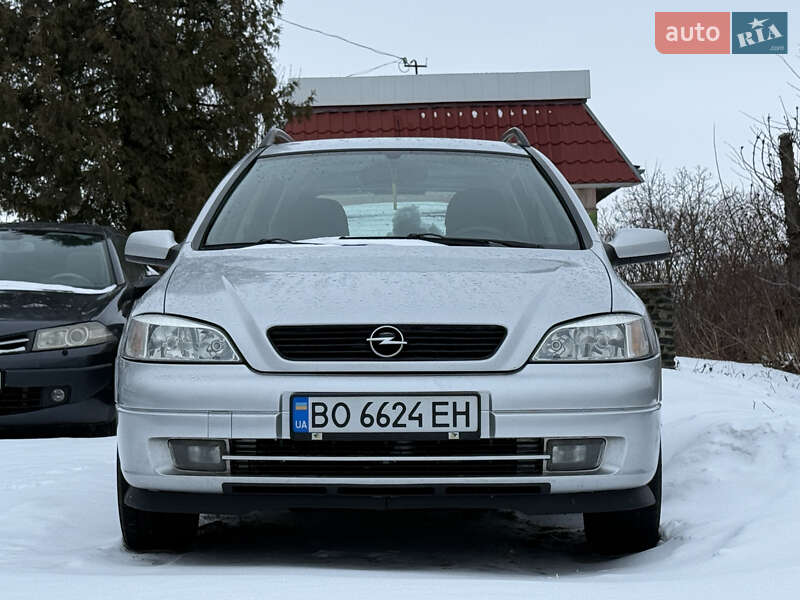 Универсал Opel Astra 2001 в Кременце
