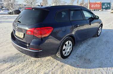 Универсал Opel Astra 2013 в Буче