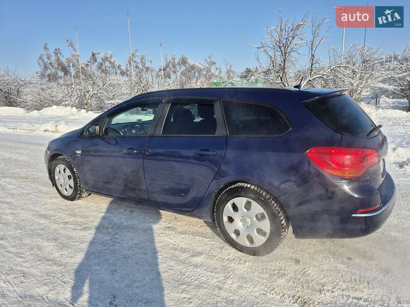 Универсал Opel Astra 2013 в Буче фото 11 Универсал Opel Astra 2013 в Буче