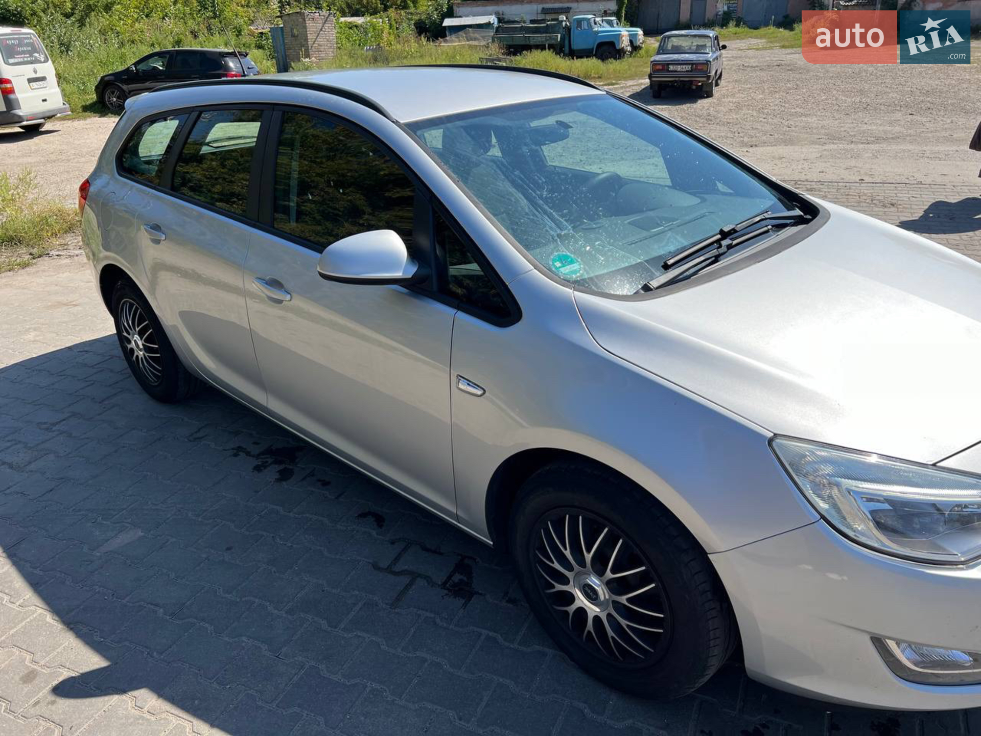 2010 Opel Astra - мініатюра 6