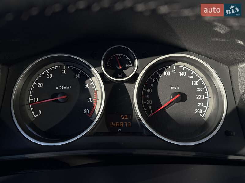 Универсал Opel Astra 2008 в Сумах