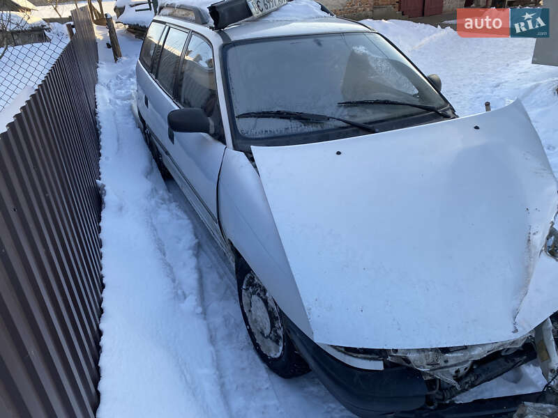 Универсал Opel Astra 1996 в Ивано-Франковске фото 2 Универсал Opel Astra 1996 в Ивано-Франковске