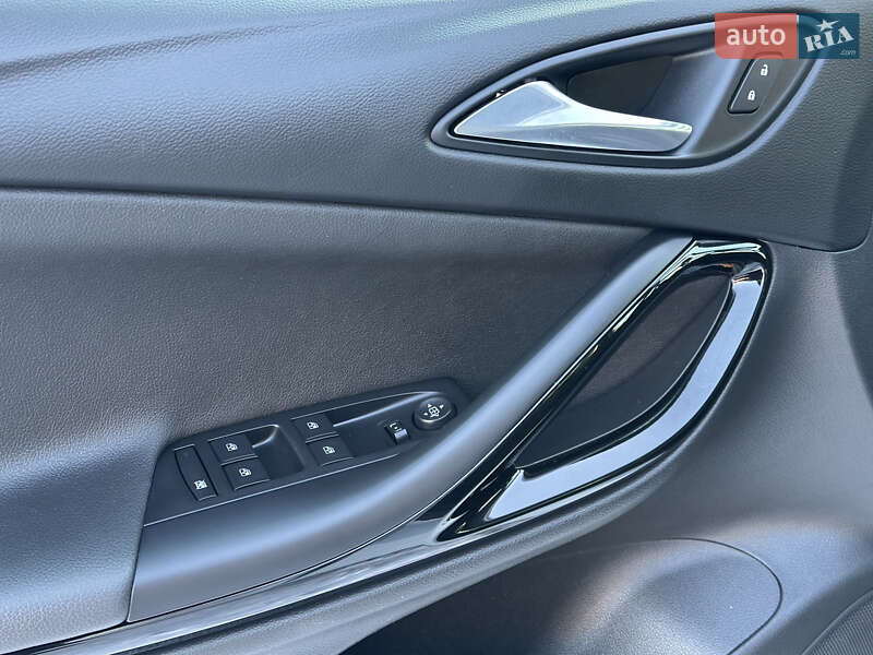 Универсал Opel Astra 2020 в Стрые