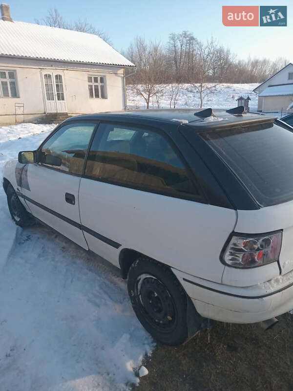 Хэтчбек Opel Astra 1992 в Вашковцах фото 2 Хэтчбек Opel Astra 1992 в Вашковцах