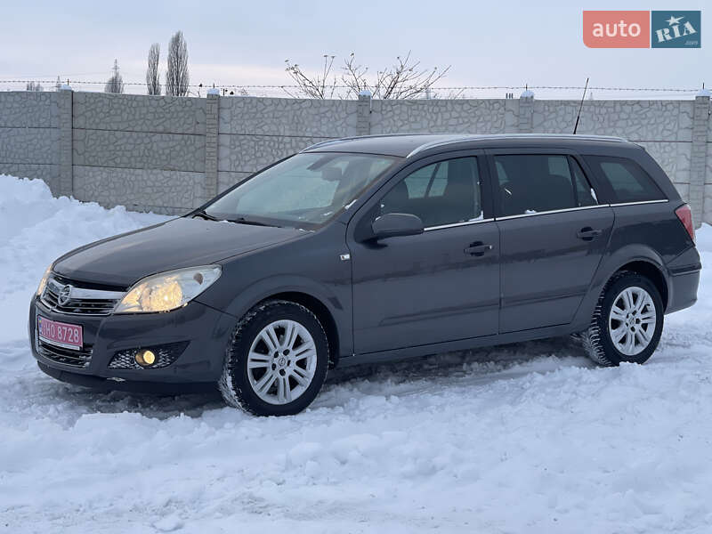 Универсал Opel Astra 2009 в Луцке фото 2 Универсал Opel Astra 2009 в Луцке