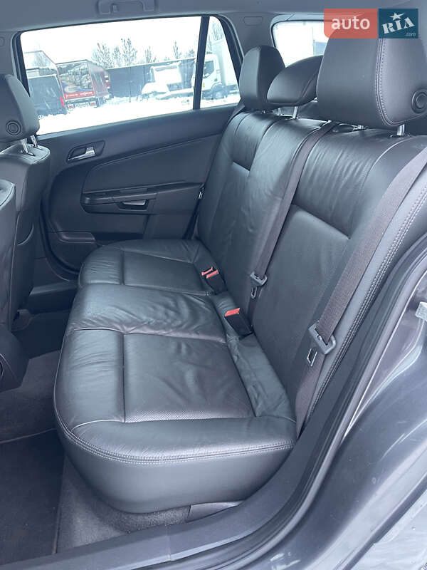 Универсал Opel Astra 2009 в Луцке фото 18 Универсал Opel Astra 2009 в Луцке