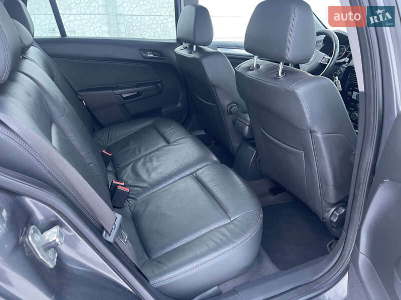 Универсал Opel Astra 2009 в Луцке фото 22 Универсал Opel Astra 2009 в Луцке