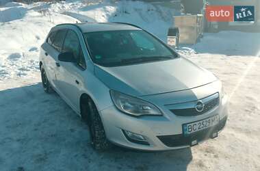Хэтчбек Opel Astra 2011 в Львове