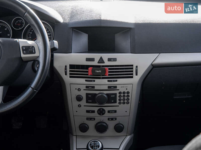 Универсал Opel Astra 2007 в Львове