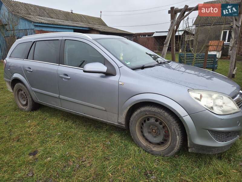 Универсал Opel Astra 2007 в Луцке