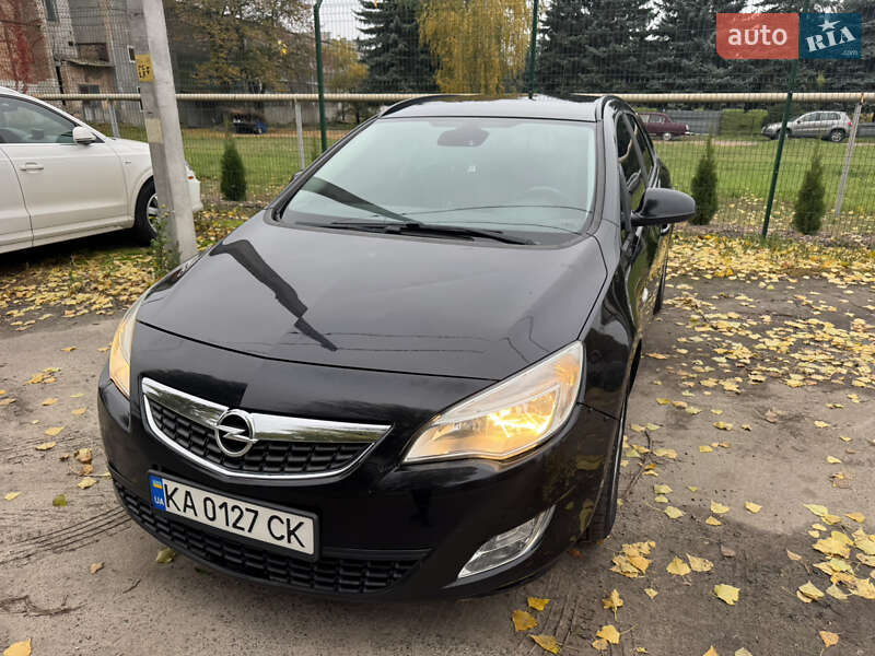 Универсал Opel Astra 2011 в Броварах фото 4 Универсал Opel Astra 2011 в Броварах