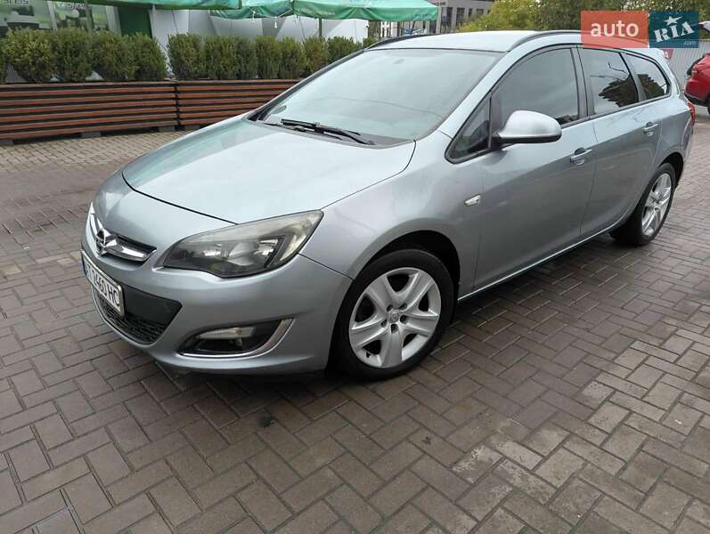Универсал Opel Astra 2013 в Ивано-Франковске фото 4 Универсал Opel Astra 2013 в Ивано-Франковске