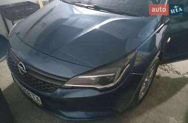 Універсал Opel Astra 2017 в Бориславі