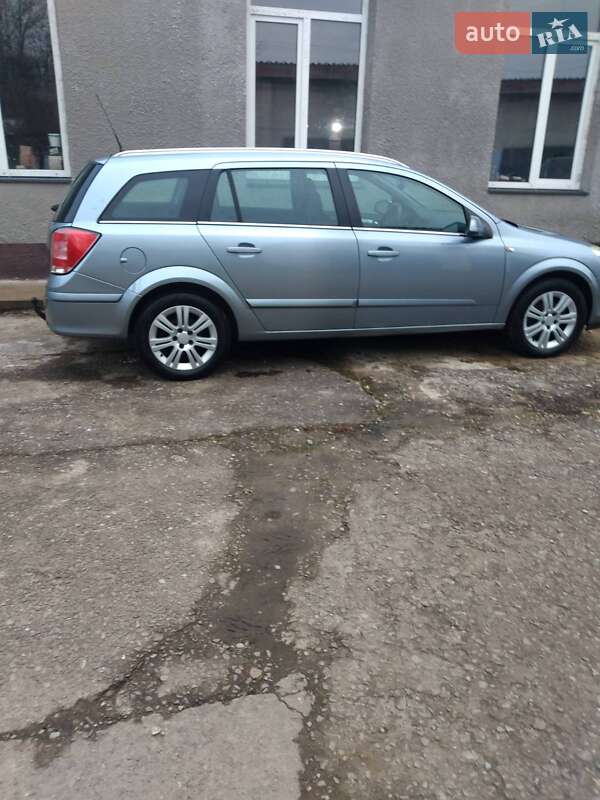 Универсал Opel Astra 2008 в Ивано-Франковске фото 5 Универсал Opel Astra 2008 в Ивано-Франковске