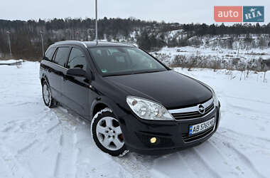 Универсал Opel Astra 2007 в Могилев-Подольске
