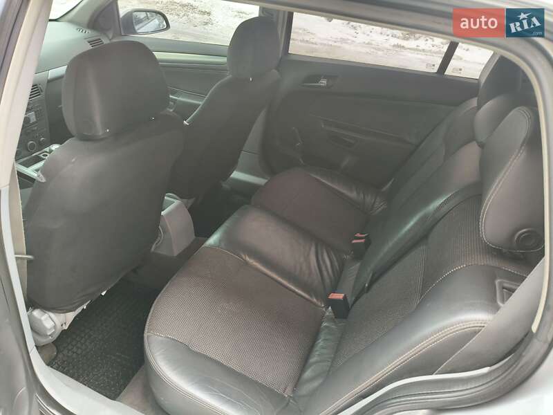 Универсал Opel Astra 2004 в Ивано-Франковске фото 16 Универсал Opel Astra 2004 в Ивано-Франковске