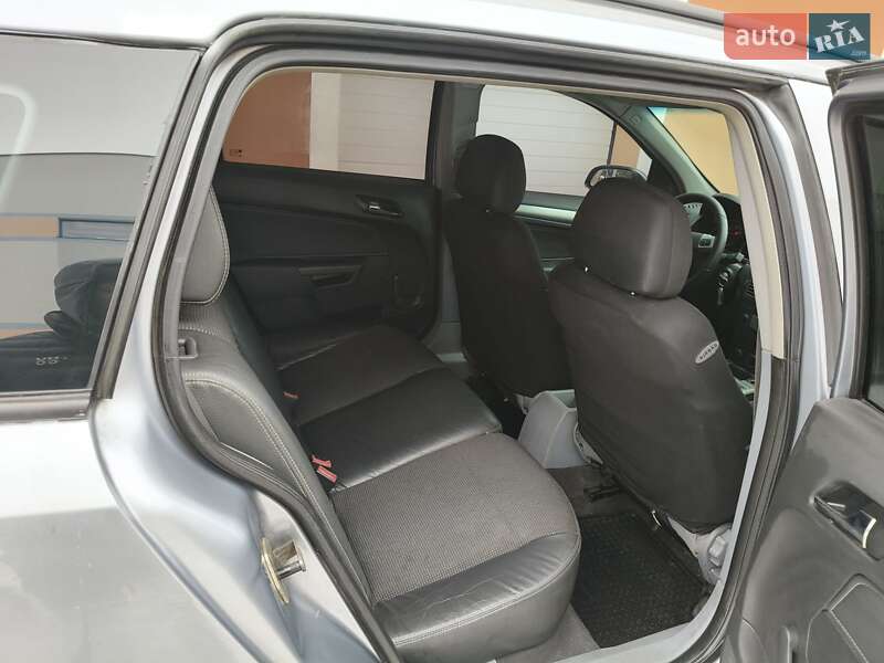 Универсал Opel Astra 2004 в Ивано-Франковске фото 17 Универсал Opel Astra 2004 в Ивано-Франковске