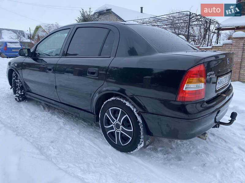 Седан Opel Astra 2007 в Коломиї