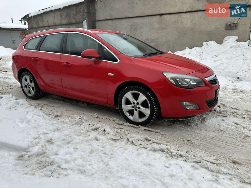 Универсал Opel Astra 2011 в Хмельницком фото 2 Универсал Opel Astra 2011 в Хмельницком