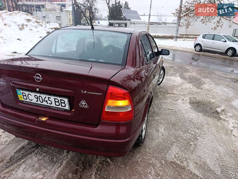 Седан Opel Astra 2007 в Львові фото 6 Седан Opel Astra 2007 в Львові