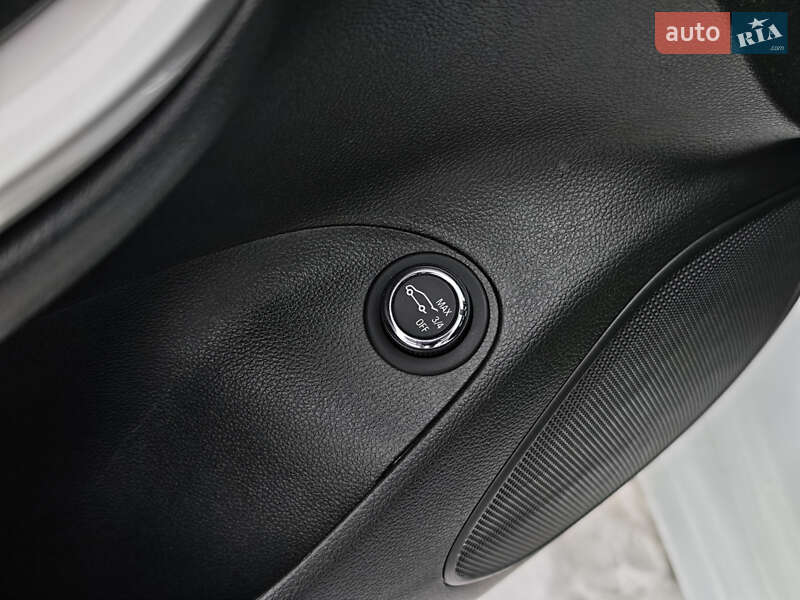 Универсал Opel Astra 2020 в Луцке