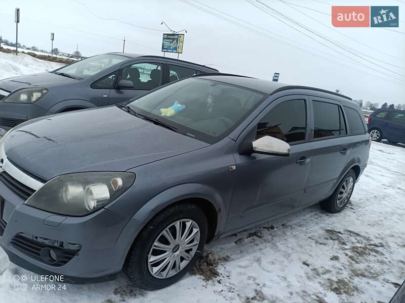 Универсал Opel Astra 2006 в Луцке