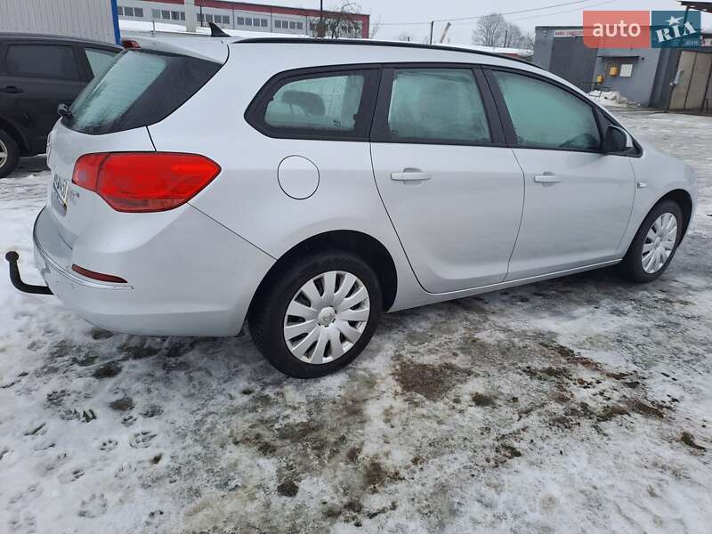 Универсал Opel Astra 2013 в Нововолынске фото 15 Универсал Opel Astra 2013 в Нововолынске