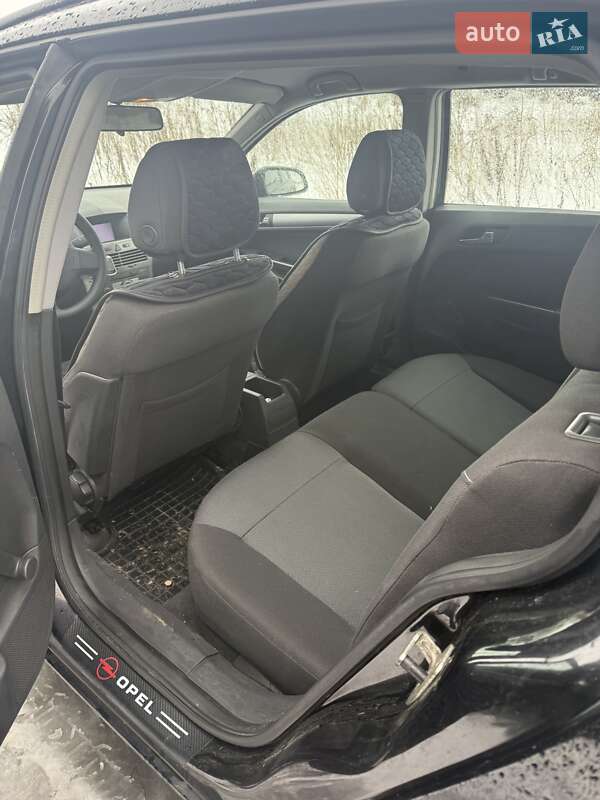 Универсал Opel Astra 2005 в Луцке фото 8 Универсал Opel Astra 2005 в Луцке