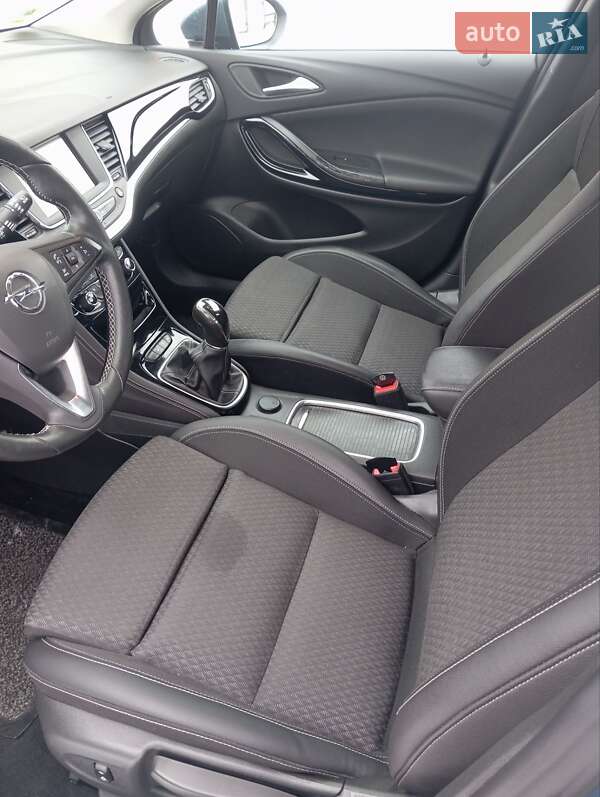 Хетчбек Opel Astra 2016 в Луцьку