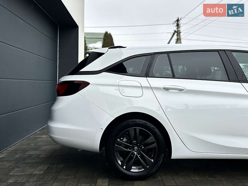 Универсал Opel Astra 2020 в Луцке