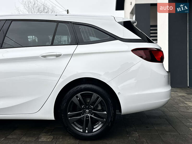 Универсал Opel Astra 2020 в Луцке