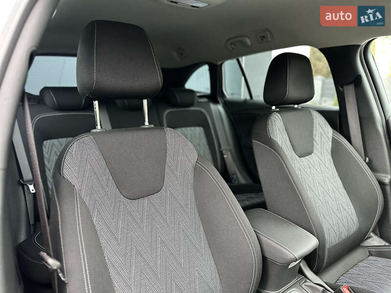 Универсал Opel Astra 2020 в Луцке