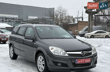 Універсал Opel Astra 2009 в Білій Церкві