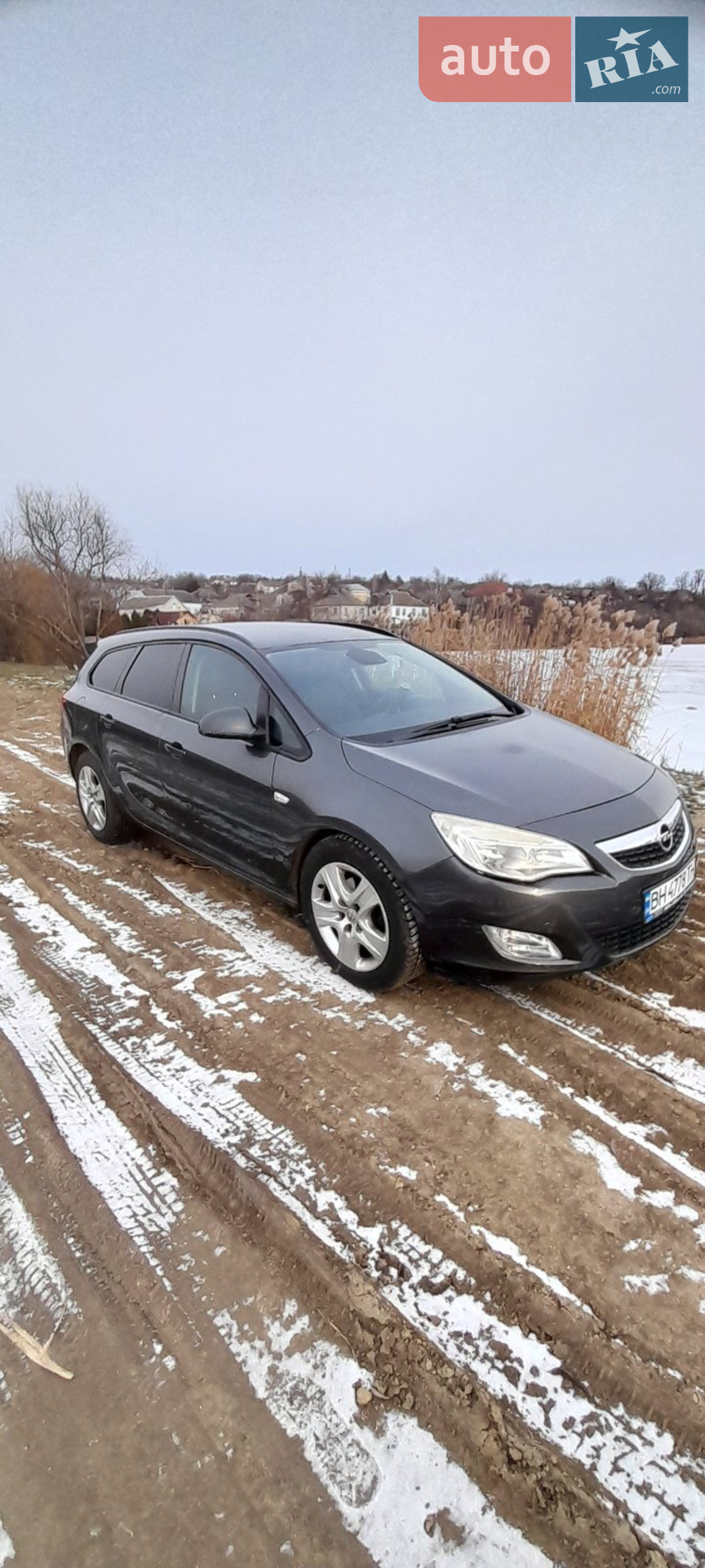 2011 Opel Astra - мініатюра 2