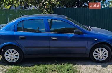 Седан Opel Astra 2007 в Ивано-Франковске