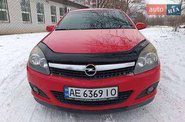 Хэтчбек Opel Astra 2008 в Каменском