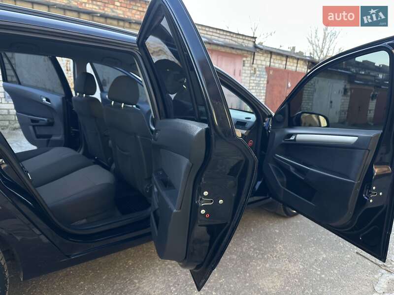 Универсал Opel Astra 2008 в Николаеве фото 27 Универсал Opel Astra 2008 в Николаеве