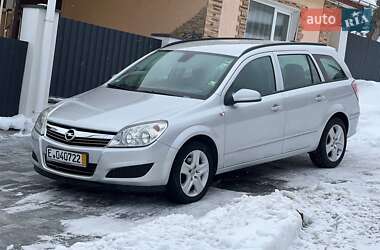 Універсал Opel Astra 2009 в Хмельницькому